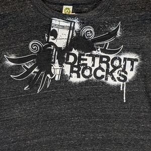 Detroit Rocks T-shirt Women's Xl Music Cars 2009